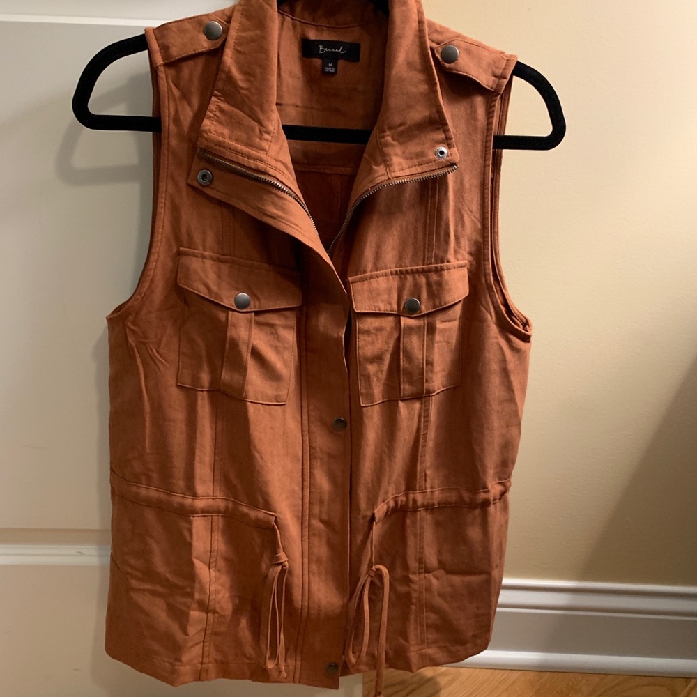 BRAND NEW Lime Lush Boutique Zip Up Vest